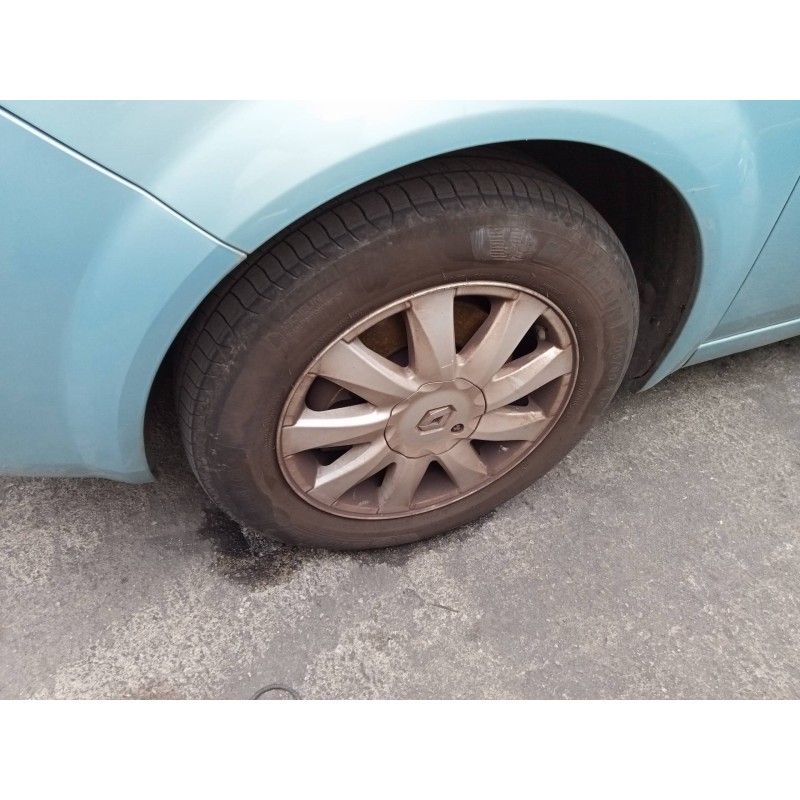 Recambio de neumático para renault scenic ii dynamique referencia OEM IAM 205/60 R16 92H Recambio de neumático para renault scenic ii dynamique referencia OEM IAM 205/60 R16 92H