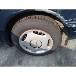 Recambio de neumático para mercedes-benz clase e (w210) berlina diesel 300 diesel (210.020) referencia OEM IAM  205/65R15 99V 