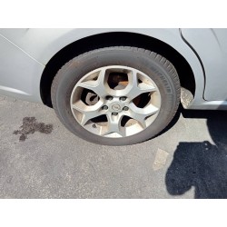 Recambio de neumático para opel zafira b 1.9 cdti cat (z 19 dtl) referencia OEM IAM  205/55R16 94V 