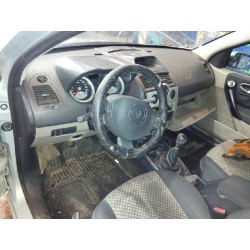 renault megane ii berlina 5p del año 2003