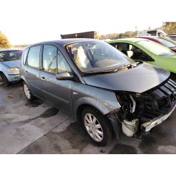 renault scenic ii del año 2008