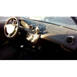 ford fiesta (cbk) del año 2003