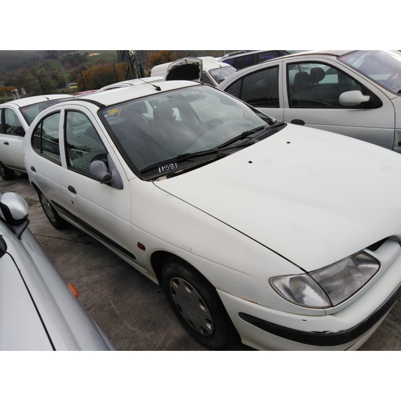 renault megane i berlina hatchback (ba0) del año 1998