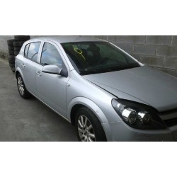 opel astra h berlina del año 2005