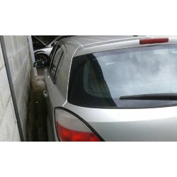 opel astra h berlina del año 2005