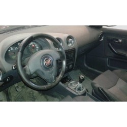 seat cordoba berlina (6l2) del año 2003
