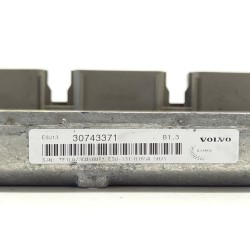 Recambio de centralita motor uce para volvo v50 familiar referencia OEM IAM 30743371 ESU13 ESU-131