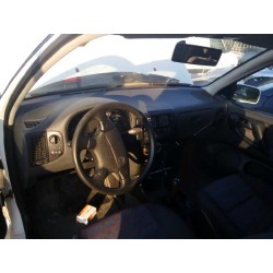 volkswagen polo berlina (6n1) del año 1998