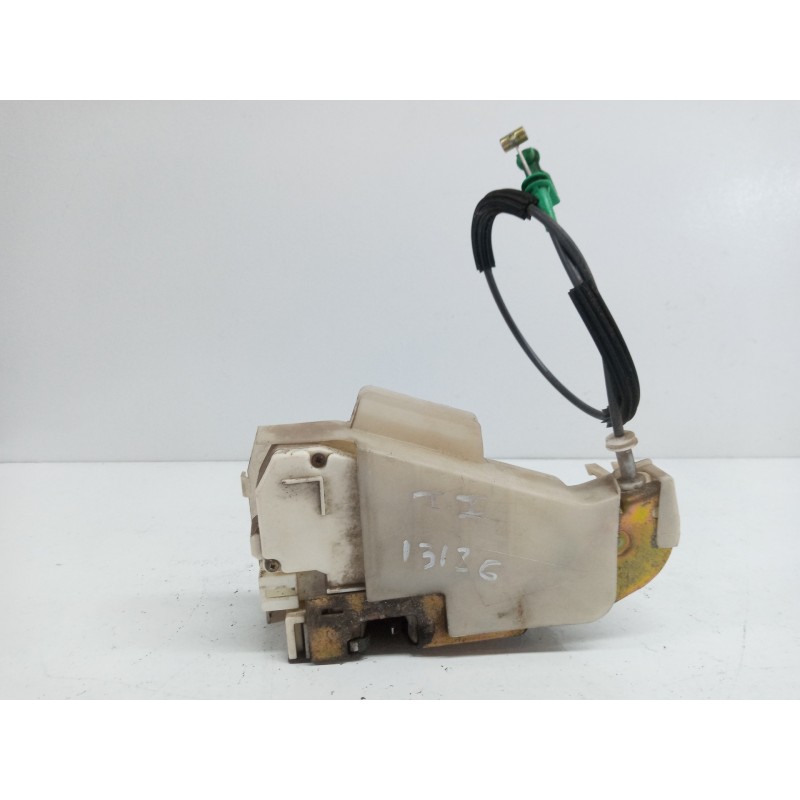 Recambio de cerradura puerta trasera izquierda para ford fiesta berlina ghia referencia OEM IAM Recambio de cerradura puerta trasera izquierda para ford fiesta berlina ghia referencia OEM IAM