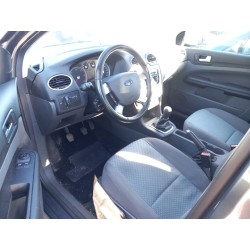 ford focus berlina (cap) del año 2007