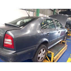 skoda octavia berlina (1u2) del año 2007