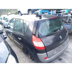 renault scenic ii del año 1950