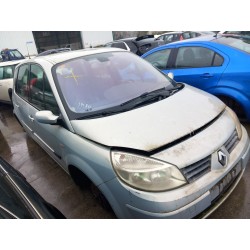 renault scenic ii del año 2004