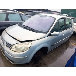 renault scenic ii del año 2004