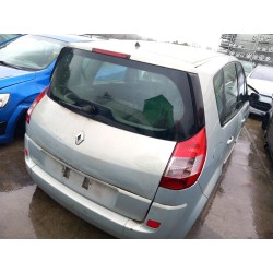 renault scenic ii del año 2004