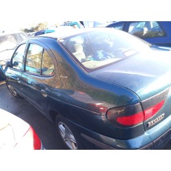 renault megane i berlina hatchback (ba0) del año 1997