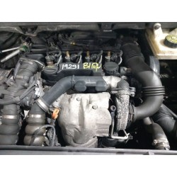 peugeot 5008 del año 2010