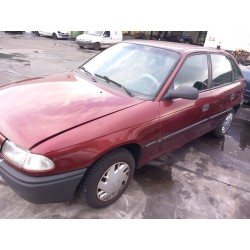 opel astra f berlina del año 1994