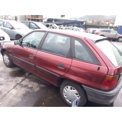 opel astra f berlina del año 1994