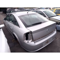 opel vectra c berlina del año 2006