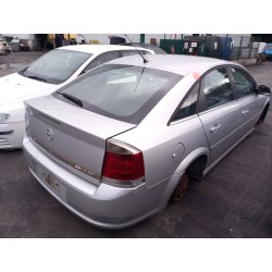 opel vectra c berlina del año 2006