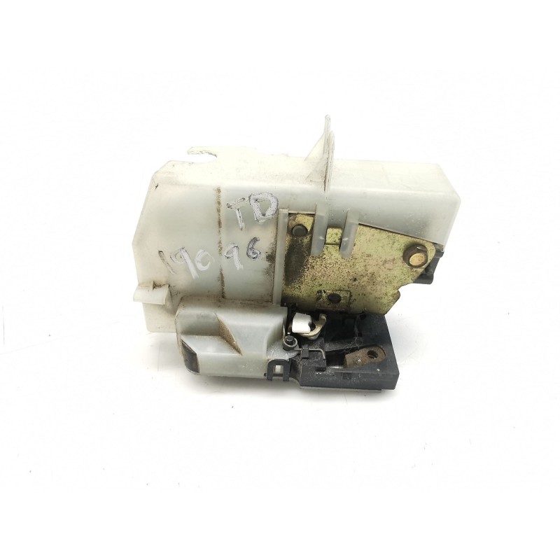 Recambio de cerradura puerta trasera derecha para renault clio ii fase ii (b/cb0) referencia OEM IAM Recambio de cerradura puerta trasera derecha para renault clio ii fase ii (b/cb0) referencia OEM IAM