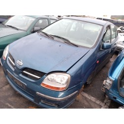 nissan almera tino (v10) del año 2000