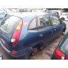 nissan almera tino (v10) del año 2000