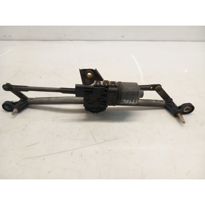 Recambio de motor limpia delantero para alfa romeo 147 (190) 1.9 jtd distinctive referencia OEM IAM 0390241514 Recambio de motor limpia delantero para alfa romeo 147 (190) 1.9 jtd distinctive referencia OEM IAM 0390241514