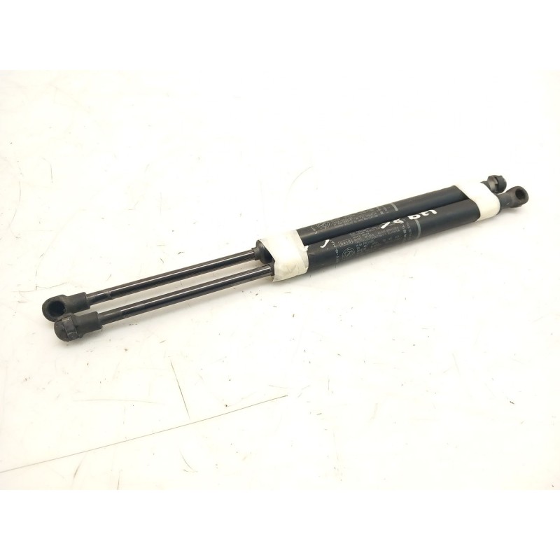Recambio de amortiguadores capó para alfa romeo 147 (190) 1.9 jtd distinctive referencia OEM IAM 46739202 Recambio de amortiguadores capó para alfa romeo 147 (190) 1.9 jtd distinctive referencia OEM IAM 46739202