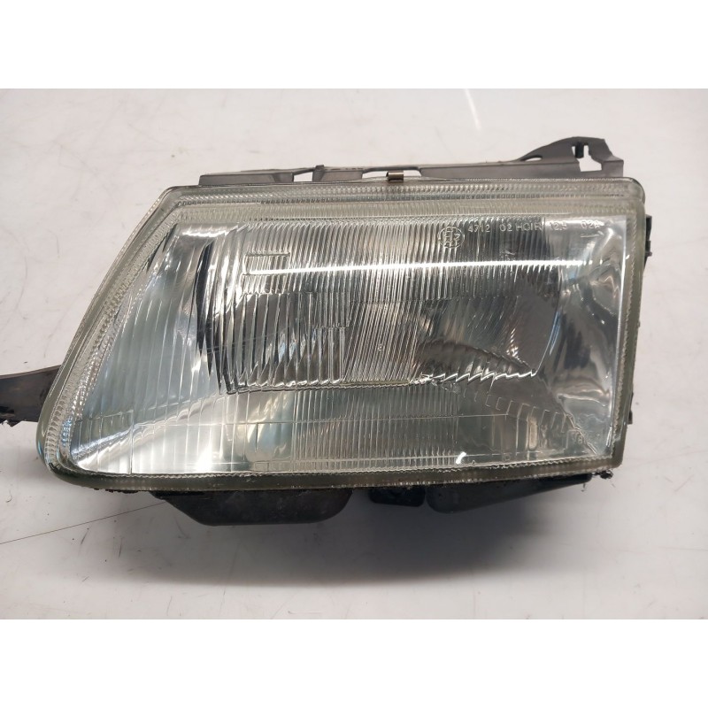 Recambio de faro izquierdo para citroën saxo referencia OEM IAM 6204N5 Recambio de faro izquierdo para citroën saxo referencia OEM IAM 6204N5