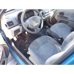 renault clio i phase iii del año 2001