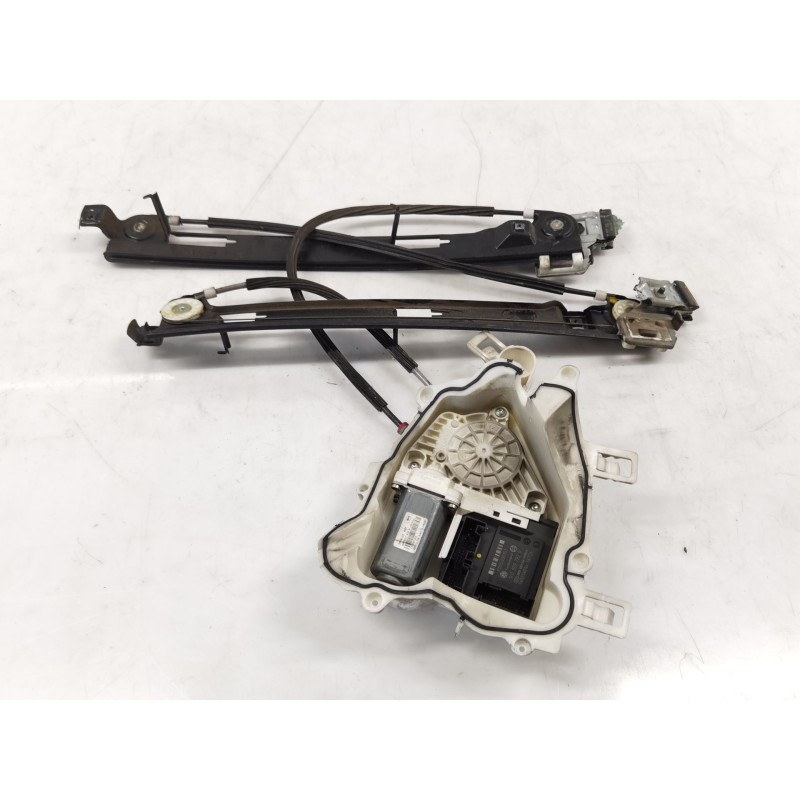 Recambio de elevalunas delantero derecho para seat altea (5p1) 1.9 tdi referencia OEM IAM 1K0959792D 5P0837402A 
