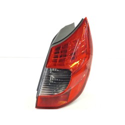 Recambio de piloto trasero derecho para renault scénic ii (jm0/1_) 1.5 dci (jm1f) referencia OEM IAM 8200474327A  