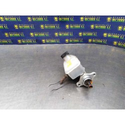 Recambio de bomba freno para kia carnival td ls travel referencia OEM IAM   