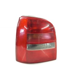 Fanale posteriore sinistro Audi A4 B5 avant (8D5) | Desguace Becerril
