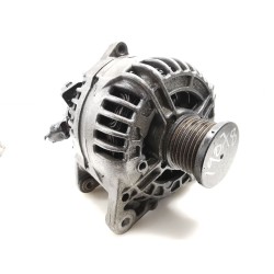 Alternator Opel Vivaro a autobus (X83) | Becerril Scrap Yard