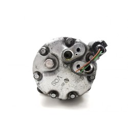 Air conditioning compressor | Becerril Scrap Yard