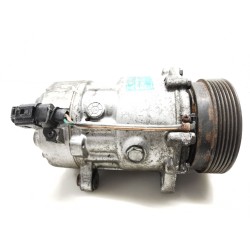 Air conditioning compressor | Becerril Scrap Yard