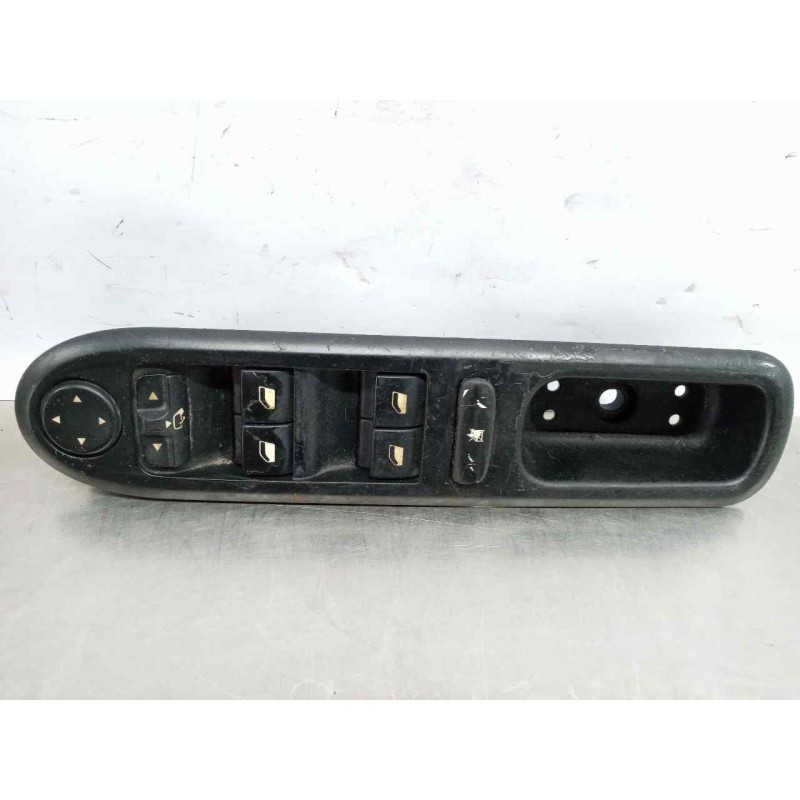 Recambio de mando elevalunas delantero izquierdo para peugeot 407 st sport pack referencia OEM IAM 96468704XT Recambio de mando elevalunas delantero izquierdo para peugeot 407 st sport pack referencia OEM IAM 96468704XT