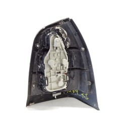 Piloto traseiro esquerdo Nissan Primera hatchback (P10) | Desguace Becerril