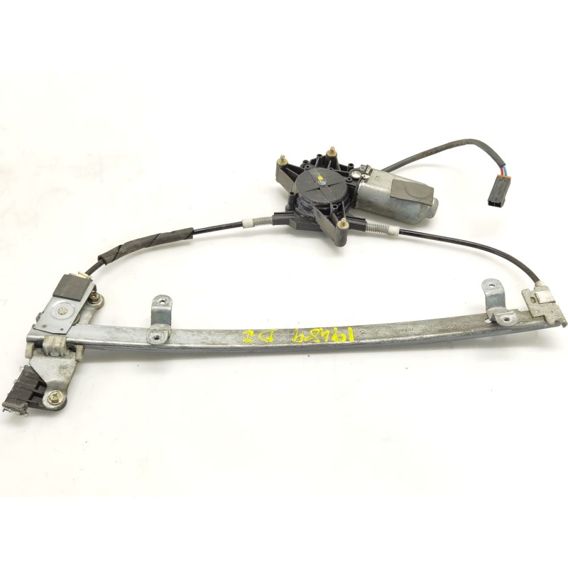 Alzacristallo anteriore sinistro Nissan Primera hatchback (P10) | Desguace Becerril Alzacristallo anteriore sinistro Nissan Primera hatchback (P10) | Desguace Becerril