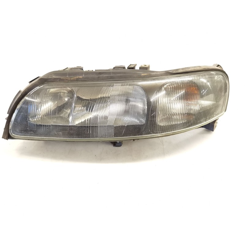 Recambio de faro izquierdo para volvo xc70 2.4 d awd ocean race referencia OEM IAM 8693547 89007897 