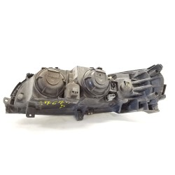 Right headlight Volvo XC70 | Becerril Scrap Yard