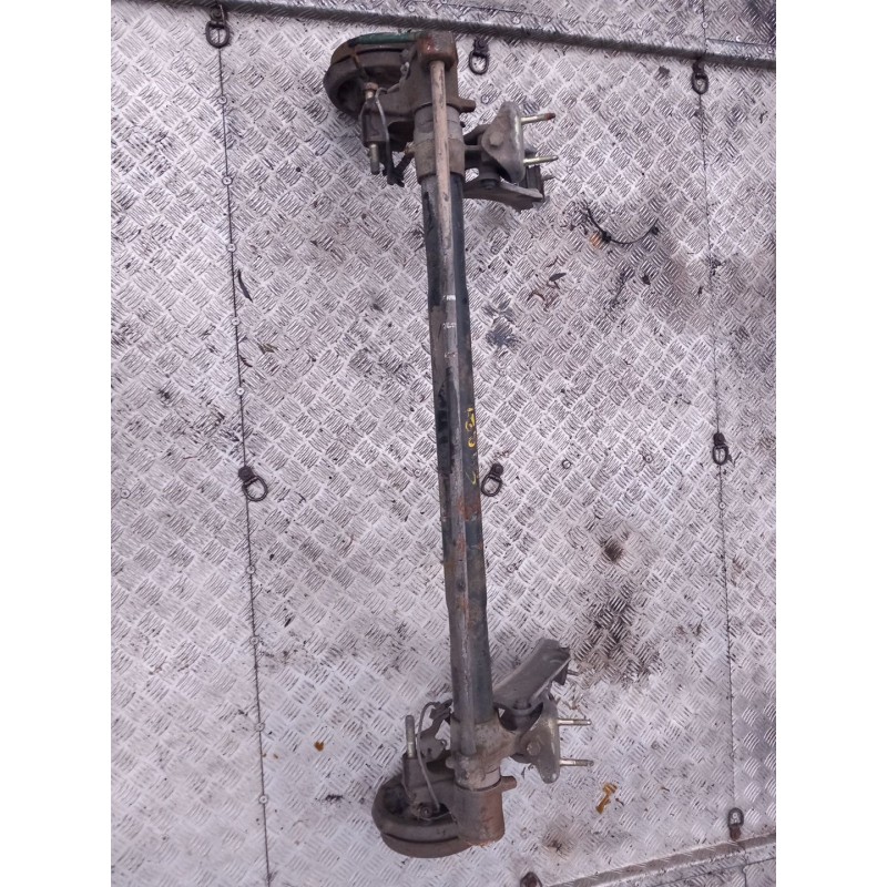 Rear axle Peugeot 205 berlina | Becerril Scrap Yard Rear axle Peugeot 205 berlina | Becerril Scrap Yard