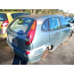 nissan almera tino (v10) del año 2001
