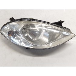 Right headlight Clase a (W169) | Becerril Scrap Yard