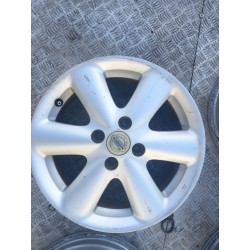 Recambio de juego llantas para nissan micra (k12e) acenta referencia OEM IAM   