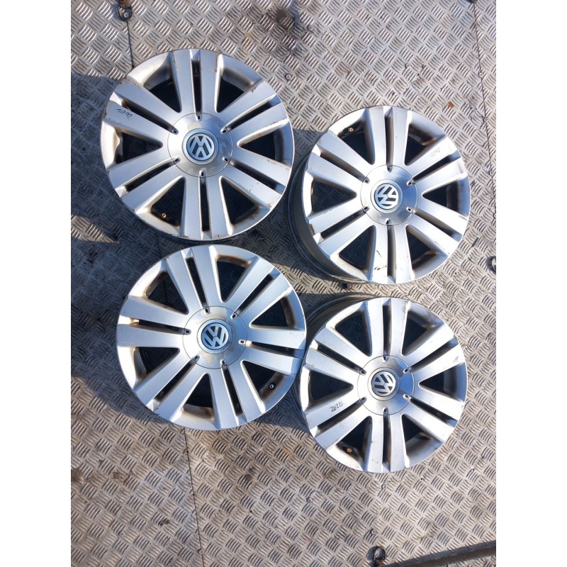 Set of wheels Volkswagen Passat berlina (3C2) | Becerril Scrap Yard Set of wheels Volkswagen Passat berlina (3C2) | Becerril Scrap Yard