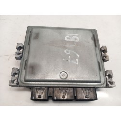 Recambio de centralita motor uce para renault scenic ii authentique referencia OEM IAM 8200804775  